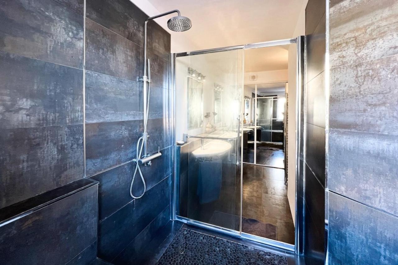 Ferienwohnung Grand Apt Au Coeur D'Ajaccio - Ac & 5Min Plage Exterior foto